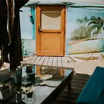 Aloha Glamp - Caloroczny Glamping Nad Rzeka Z Prywatna Balia - Stok Narciarski, Gory, Lasy, Sauna Nyaraló Zagornik