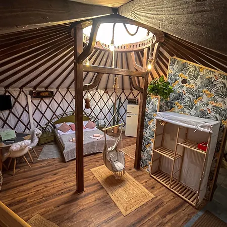 Aloha Glamp - Okragle Przy Rzece - Balia I Sauna - Energylandia Holiday home