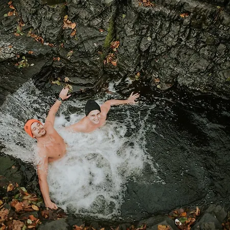 Aloha Glamp - Caloroczny Glamping Nad Rzeka Z Prywatna Balia - Stok Narciarski, Gory, Lasy, Sauna Hébergement de vacances