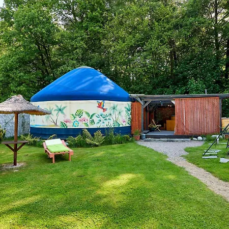 Aloha Glamp - Caloroczny Glamping Nad Rzeka Z Prywatna Balia - Stok Narciarski, Gory, Lasy, Sauna * Zagornik