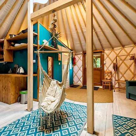 Aloha Glamp - Okragle Przy Rzece - Balia I Sauna - Energylandia Сasa de vacaciones