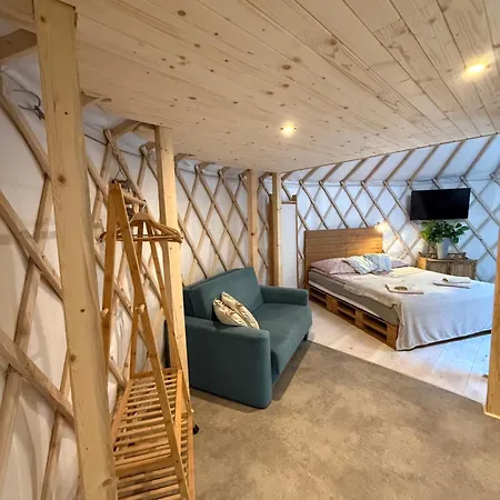 Aloha Glamp - Caloroczny Glamping Nad Rzeka Z Prywatna Balia - Stok Narciarski, Gory, Lasy, Sauna *