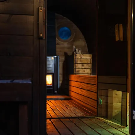 Aloha Glamp - Caloroczny Glamping Nad Rzeka Z Prywatna Balia - Stok Narciarski, Gory, Lasy, Sauna