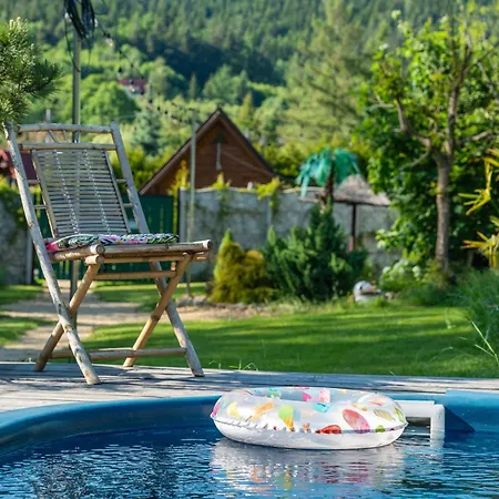 Feriehus Aloha Glamp - Caloroczny Glamping Nad Rzeka Z Prywatna Balia - Stok Narciarski, Gory, Lasy, Sauna *