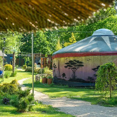 Aloha Glamp - Caloroczny Glamping Nad Rzeka Z Prywatna Balia - Stok Narciarski, Gory, Lasy, Sauna Feriehus *