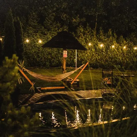 Aloha Glamp - Caloroczny Glamping Nad Rzeka Z Prywatna Balia - Stok Narciarski, Gory, Lasy, Sauna Prázdninový dům *