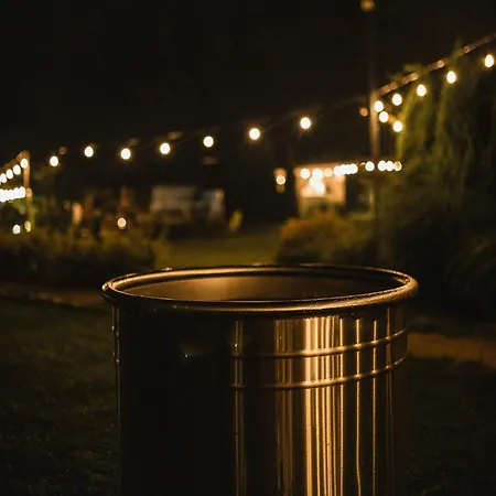 Vakantiehuis Aloha Glamp - Caloroczny Glamping Nad Rzeka Z Prywatna Balia - Stok Narciarski, Gory, Lasy, Sauna